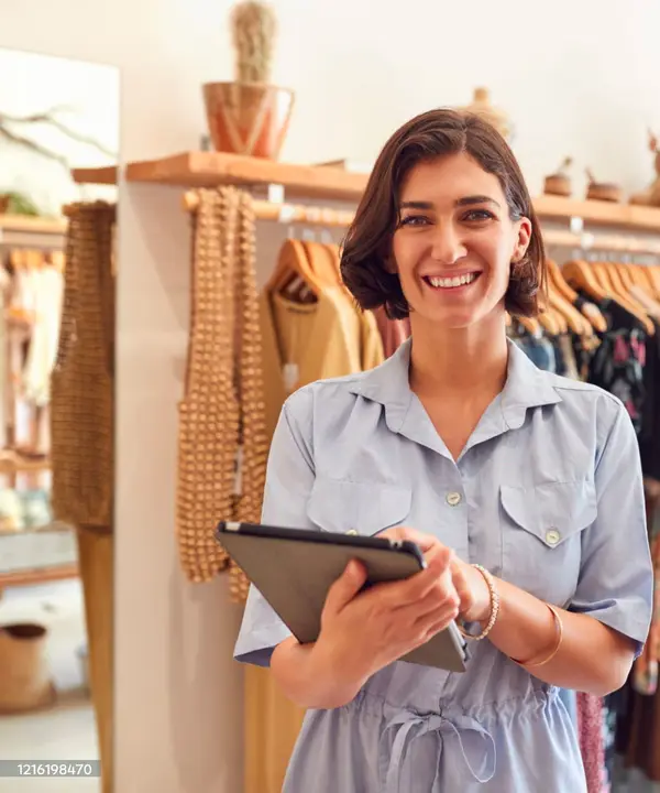Butik: tahsilatını takip eden işletme sahibi